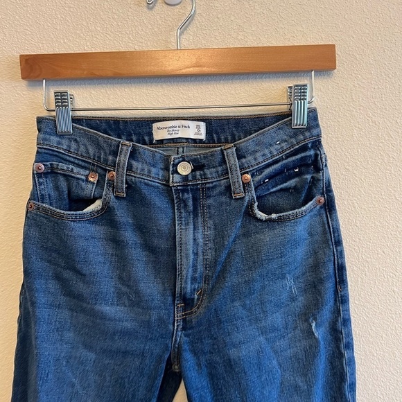 Abercrombie Distressed Medium Wash High Rise Skinny Jeans - Picture 13 of 13